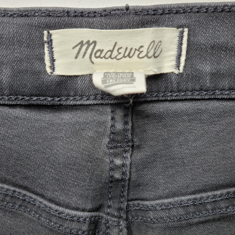 Madewell Mid Rise Kick Out Jeans | Madewell Jeans | Size 23 - Picture 4 of 10